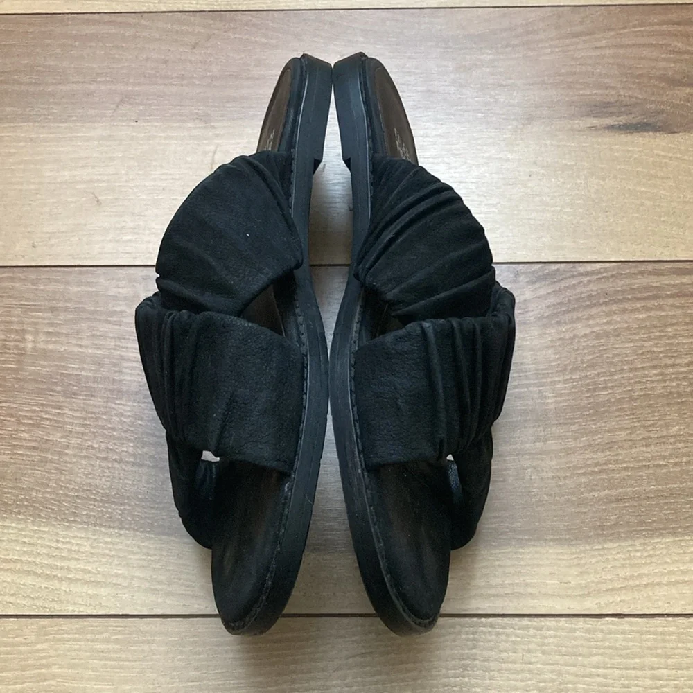 Eileen Fisher Nubuck Wide Ruched Criss Cross Sandals